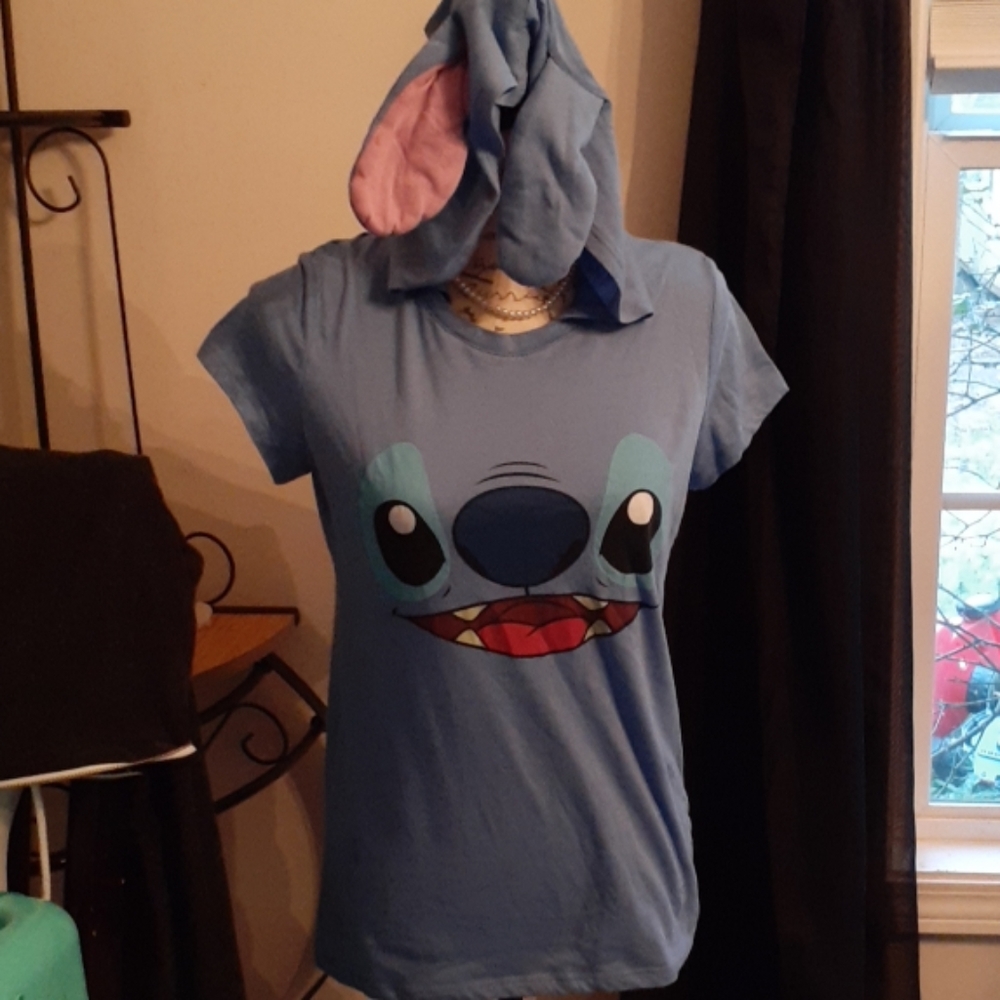 Stitch hooded tshirt